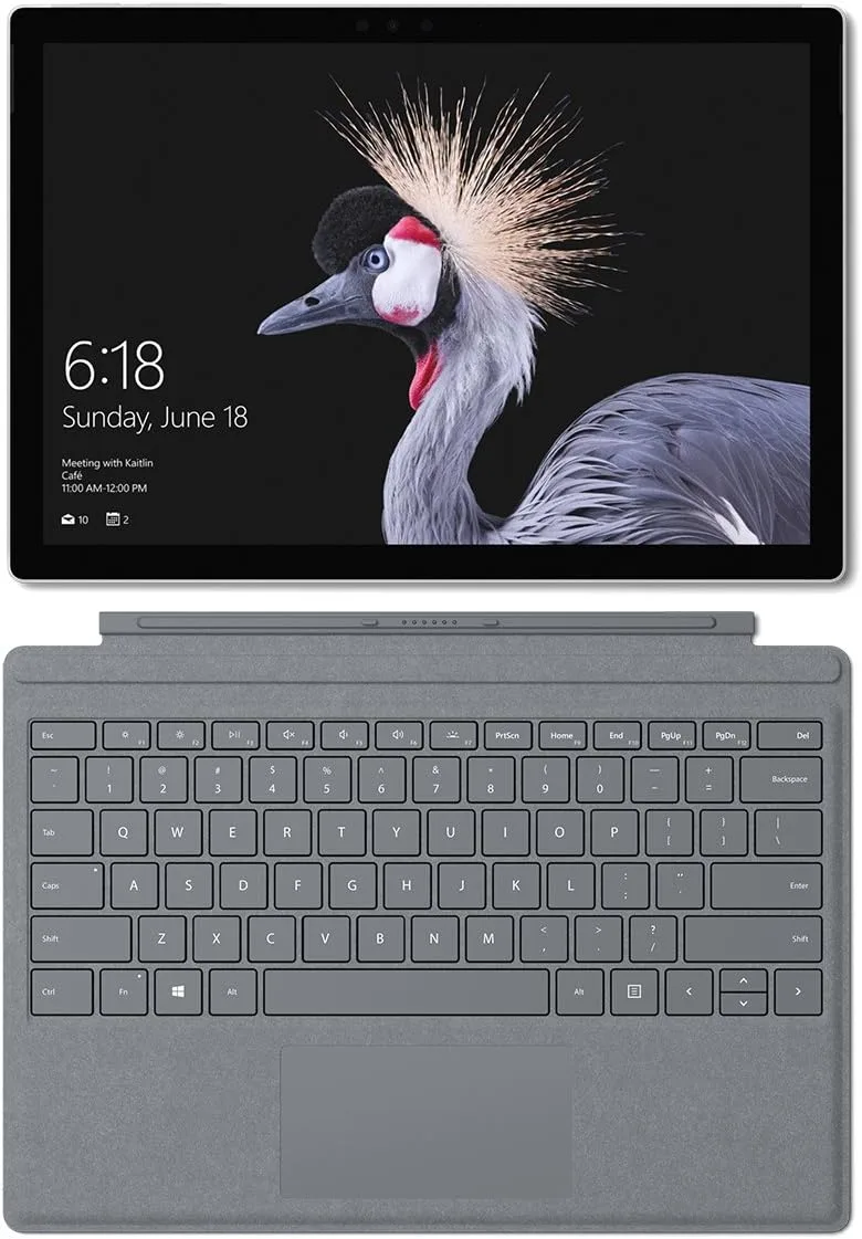 جهاز Microsoft Surface Pro 5 (الإصدار 1807) بشاشة لمس 12.3 بوصة، مزود بمعالج Intel Core i5-7300U، وذاكرة 8 جيجابايت RAM، وتخزين 256 جيجابايت SSD، يدعم شريحة Simcard LTE، يعمل بنظام Windows 11، مع العلبة (White Box). مستعمل مع كيبورد   